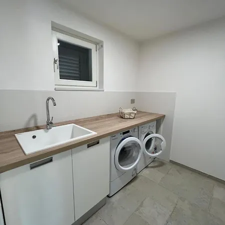 Dimora Giardinelli 47 *